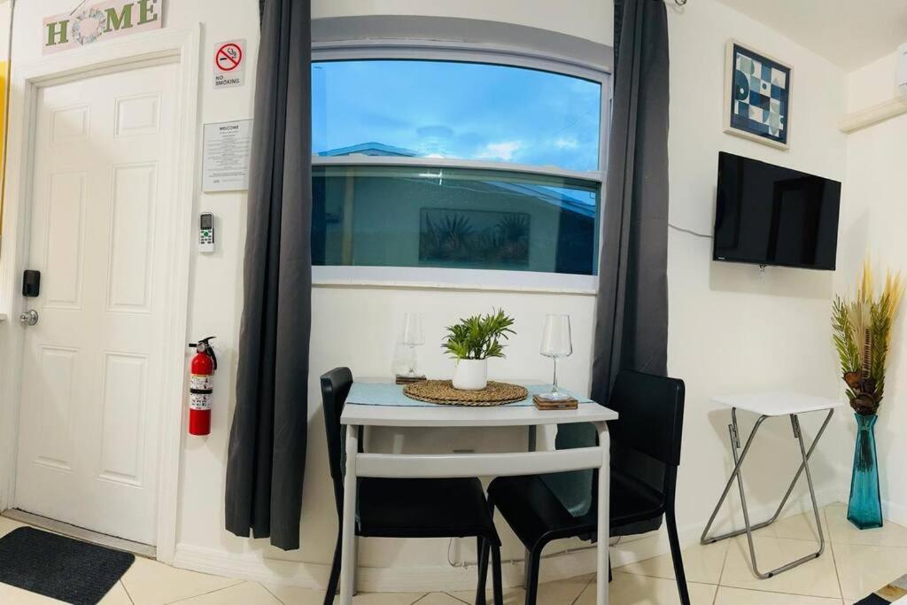 Studio With Terrace Near Hard Rock-Patio Hollywood Ngoại thất bức ảnh